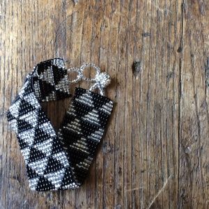 NEW Kenojuak Beaded Sea Spirit Wrap Bracelet